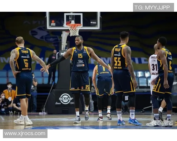 季后赛精彩对决勇士与火箭全场录像回放及精彩瞬间解析