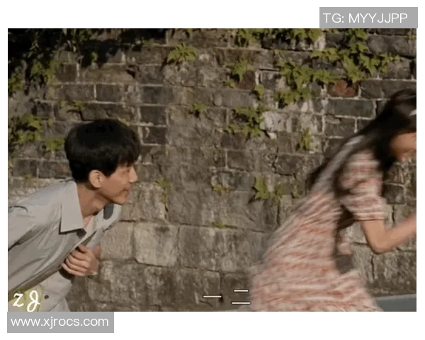 朱俊龙：从青涩少年到篮球明星的奋斗历程与成长故事